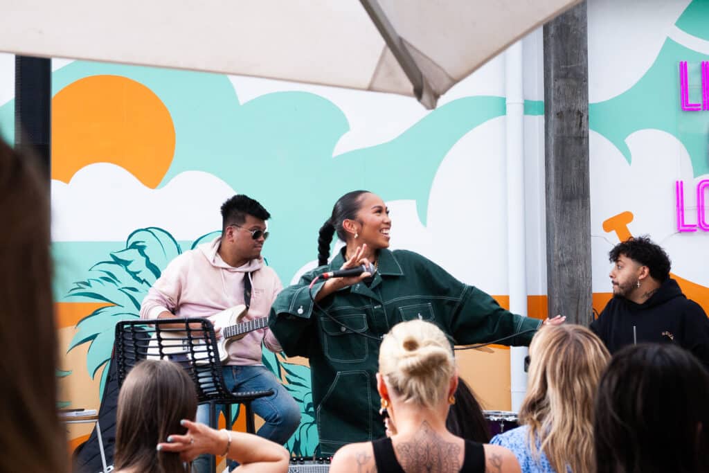 live music at st kilda